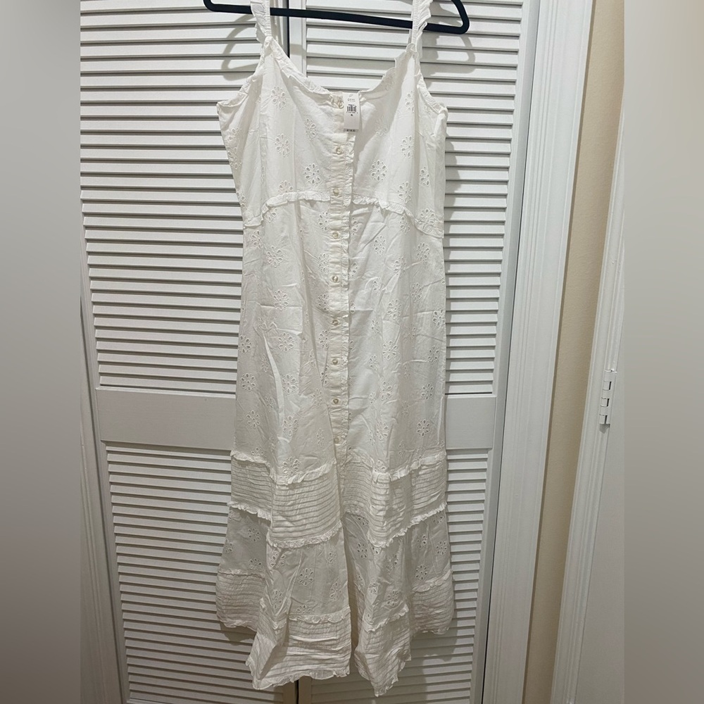 Beautiful White eyelet dress.
